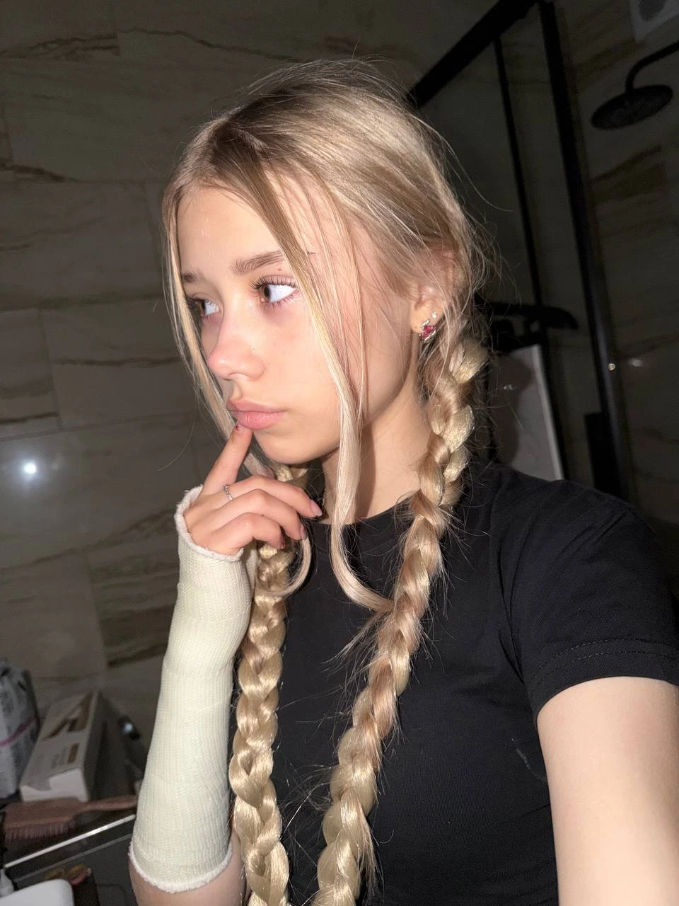 Пеля с косами